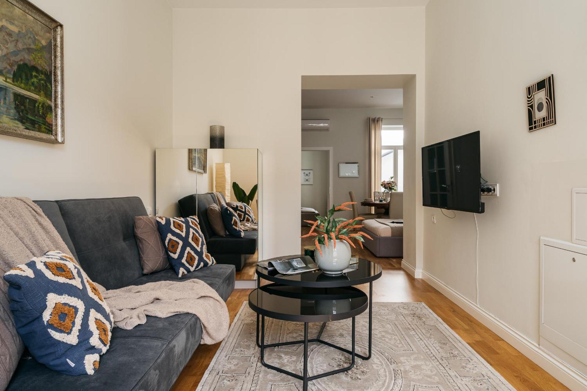 Apartment Art Palace - Loftaffair Collection *